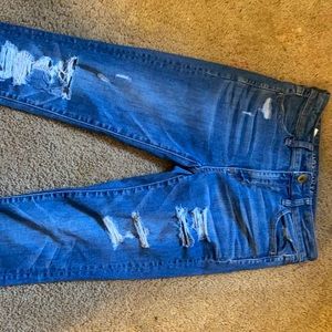 Size 4 long American Eagle Outfitters ripped jean